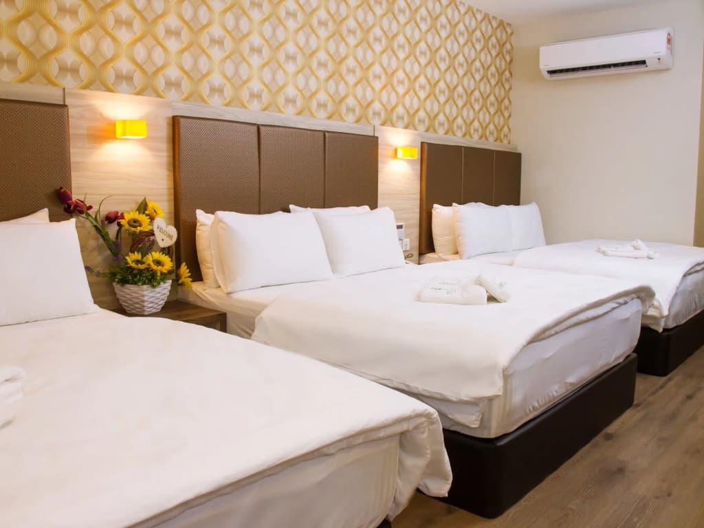Tropicana Boutique Hotel - photo 6