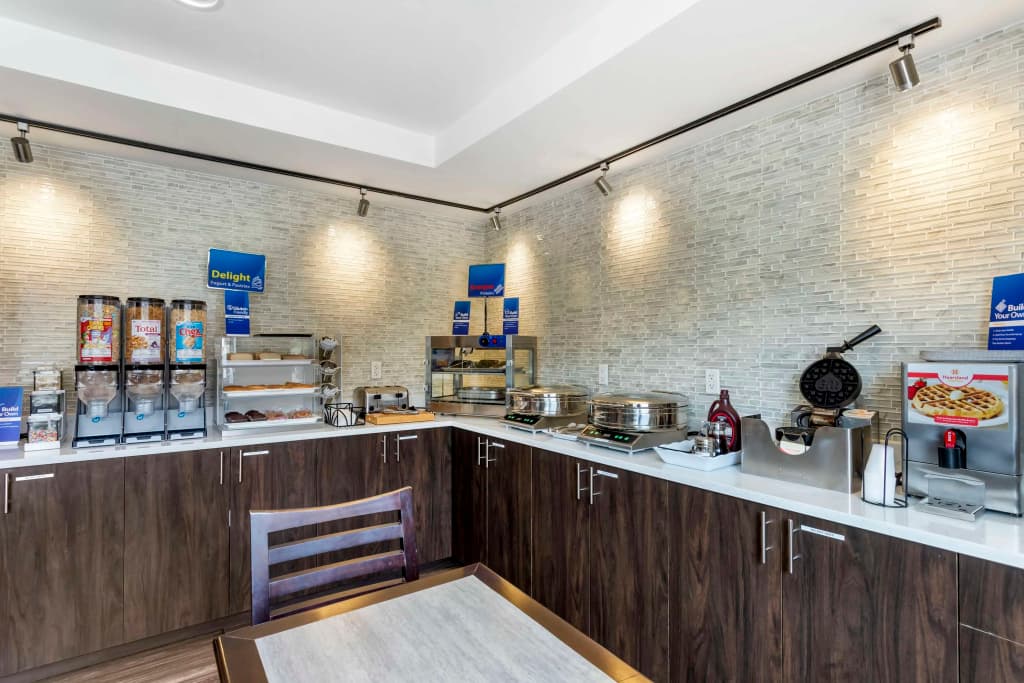 Best Western Brooklyn-Coney Island Inn - photo 22