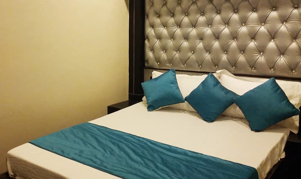 OYO 6801 Hotel Shri Sai International - photo 6