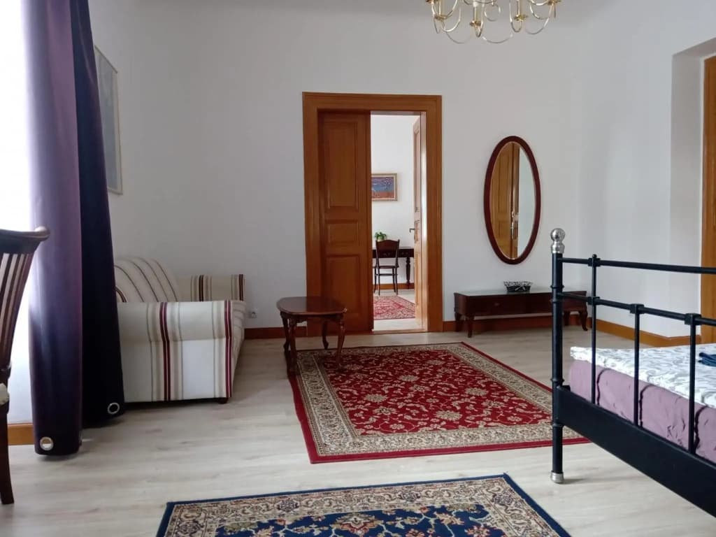 Historic Villa Apartments - photo 5