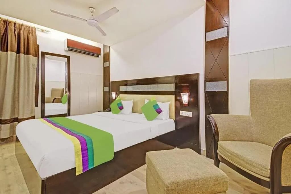 Parkland Kailash Colony - photo 2