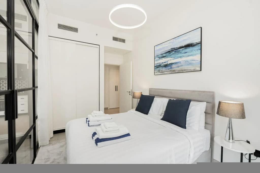 Luxury at Socio Dubai Hills 2 Beds Sleeps 4 - photo 6