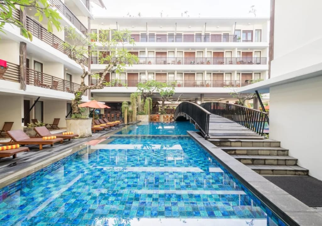 Sun Island Hotel & Spa Kuta - photo 17