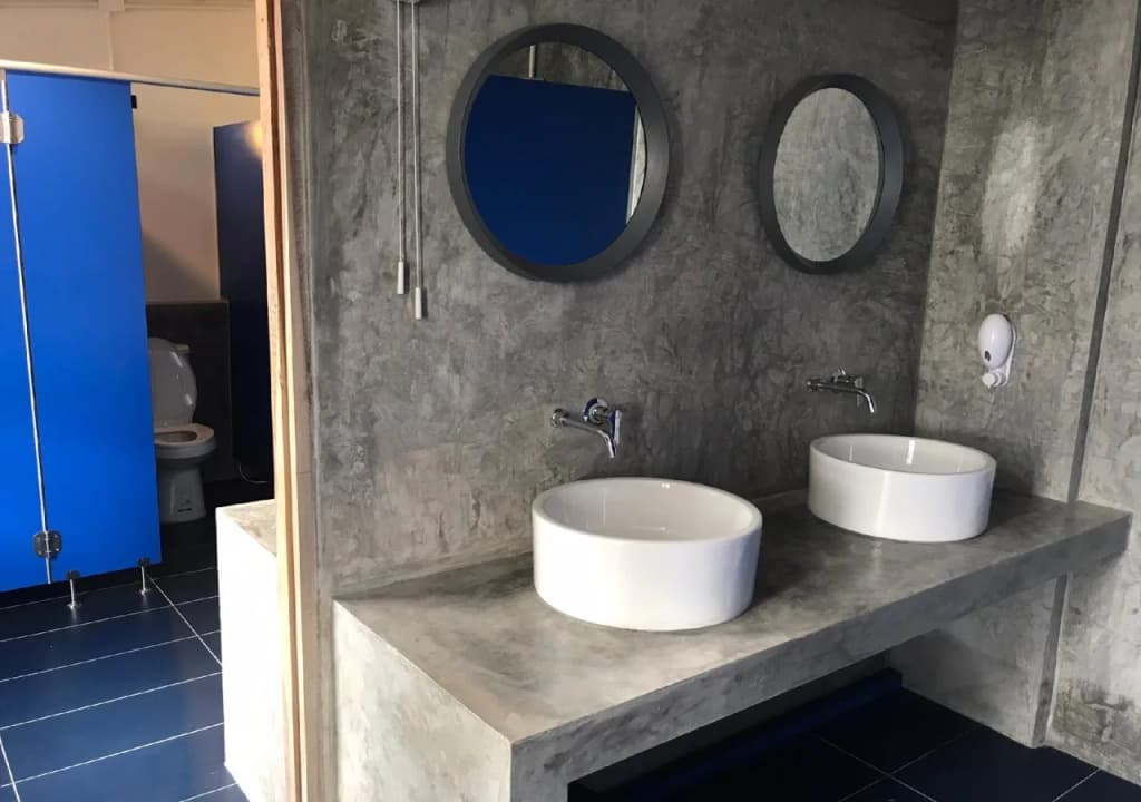 White Wall Poshtel - Hostel - photo 20
