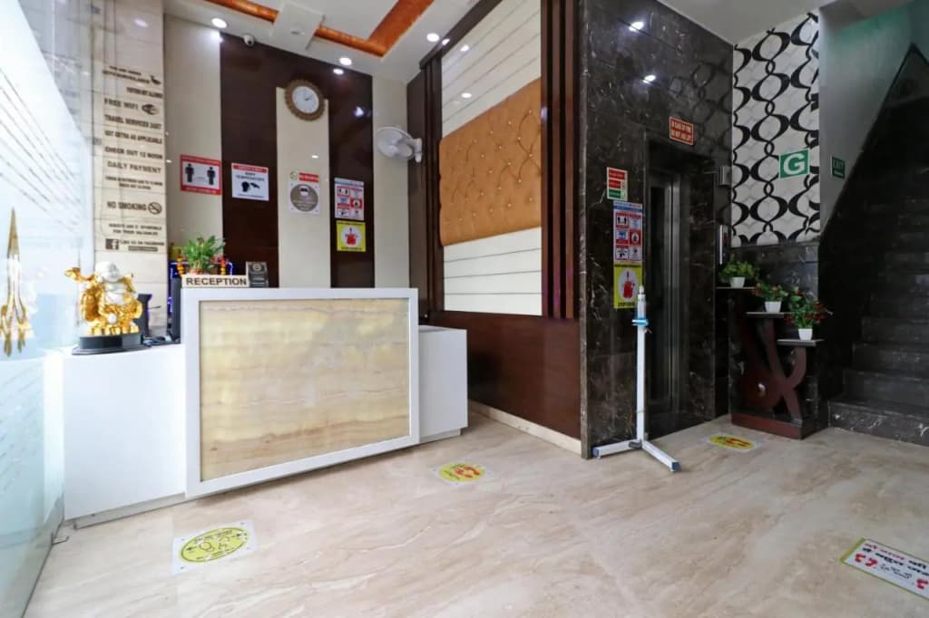 Hotel Mannat International - photo 24