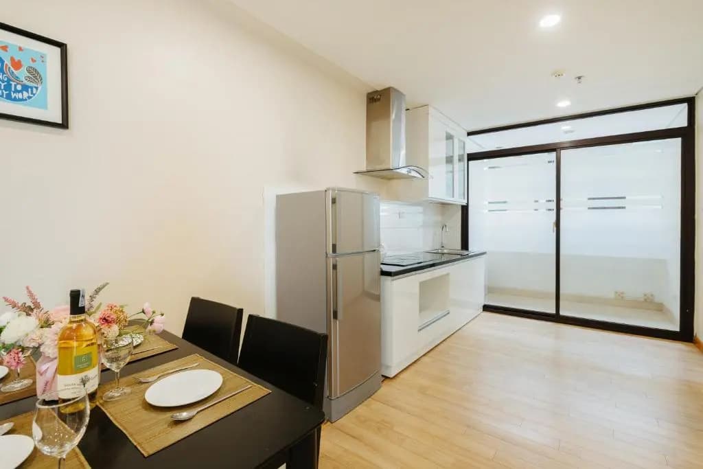 HB Serviced Apartment - 121B Quan Hoa - photo 9