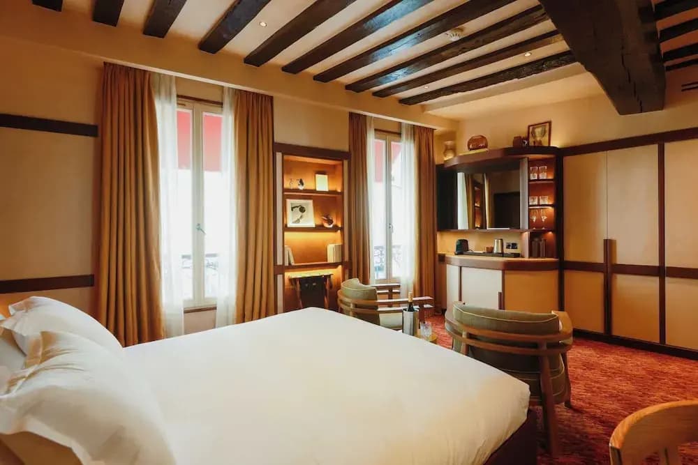 Confidential Room 5, a Stone's Throw From the Louvre - photo 2