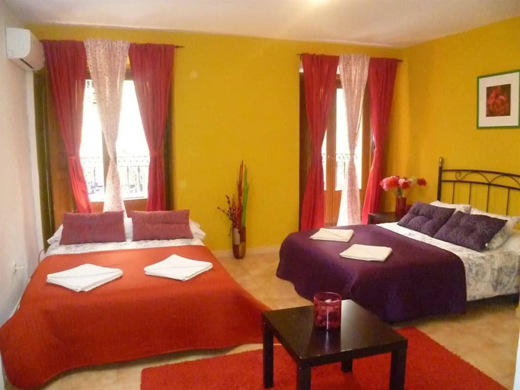 Village Chueca Apartments - photo 2