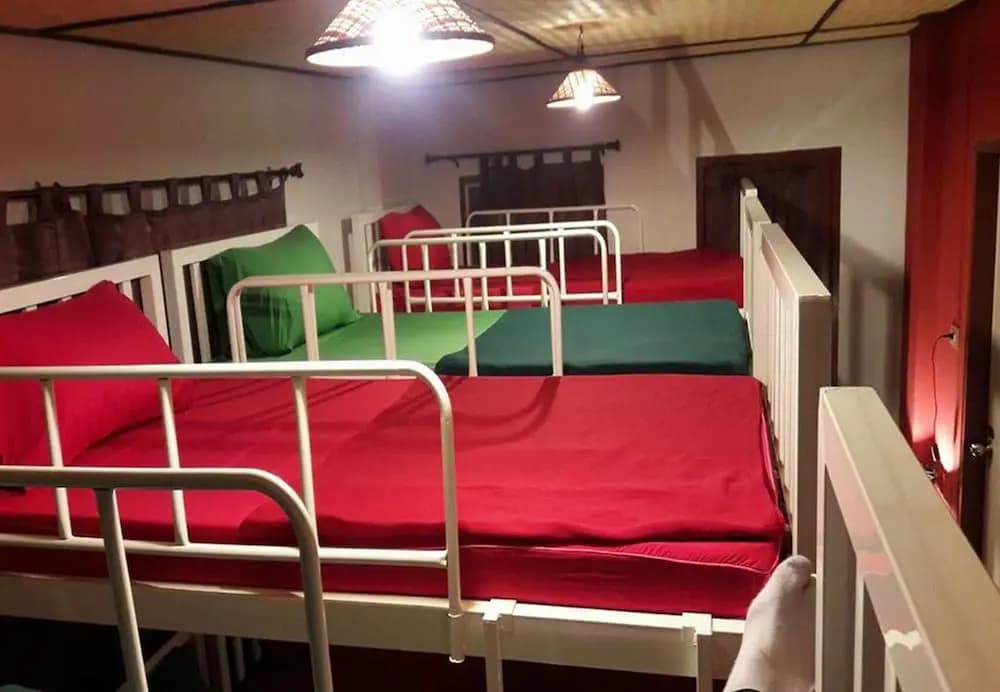 Hug Glur House & Hostel - Adults Only - photo 4