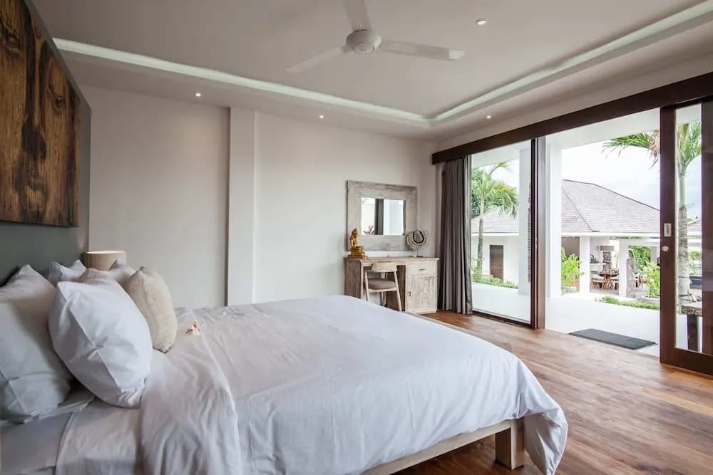 Villa Bali Sari - photo 2