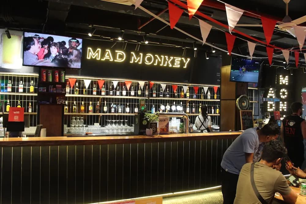 Mad Monkey Hanoi - Hostel - photo 29
