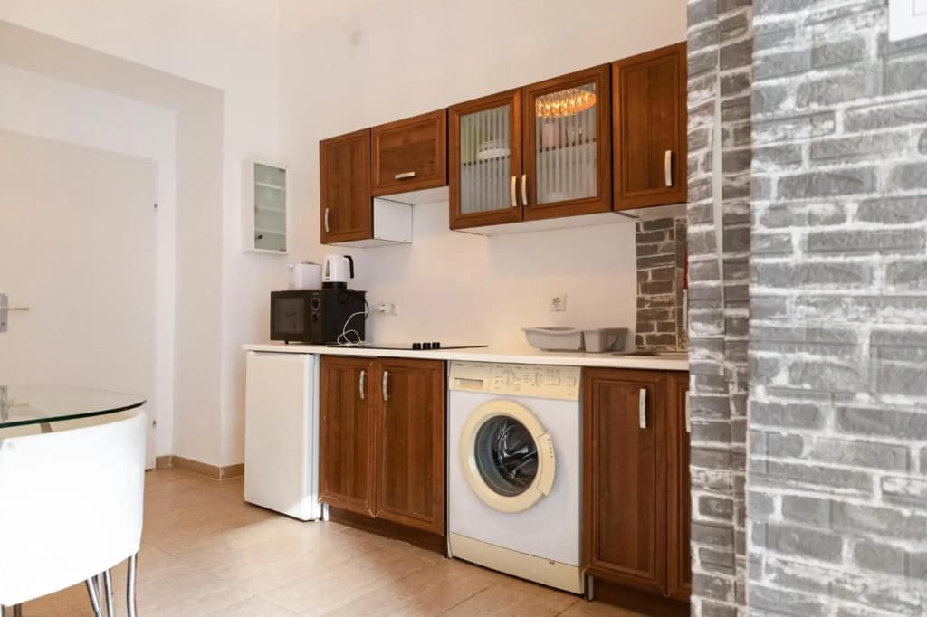 Pleasant Apartment ideal for Longstays - photo 12