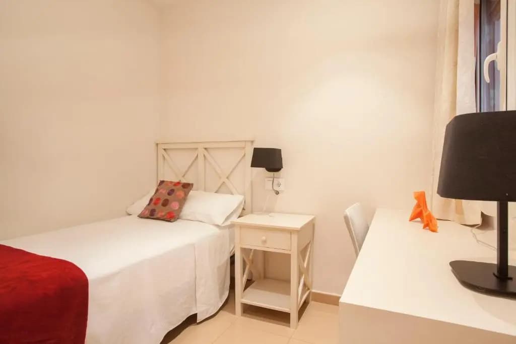 Rosselló Apartment - photo 8
