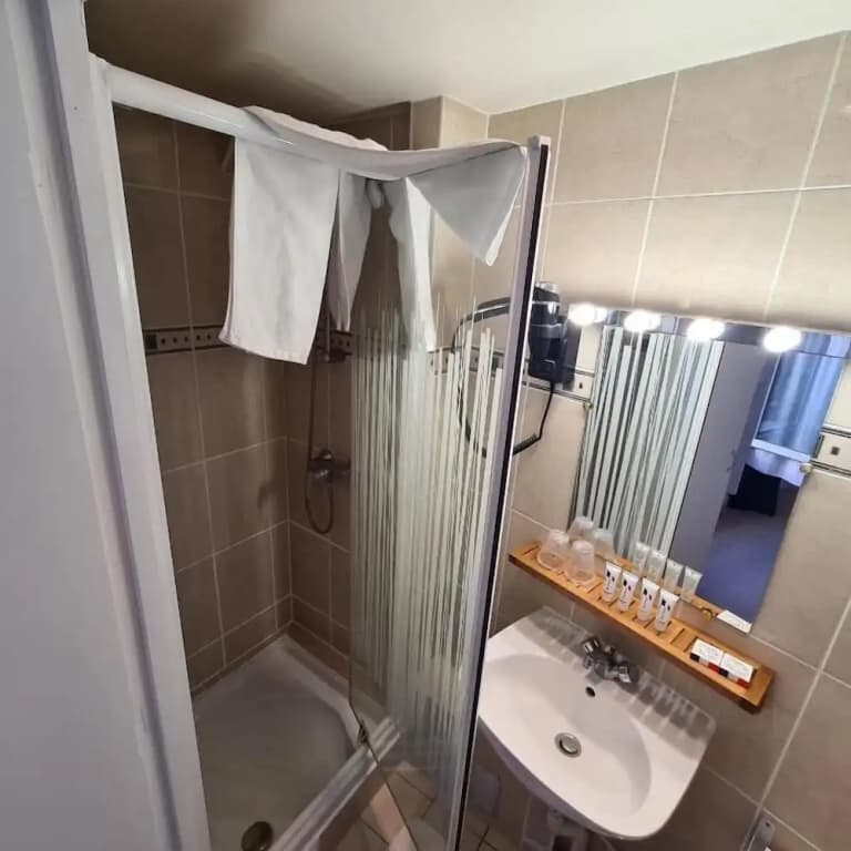 Hotel La Louisiane - photo 38