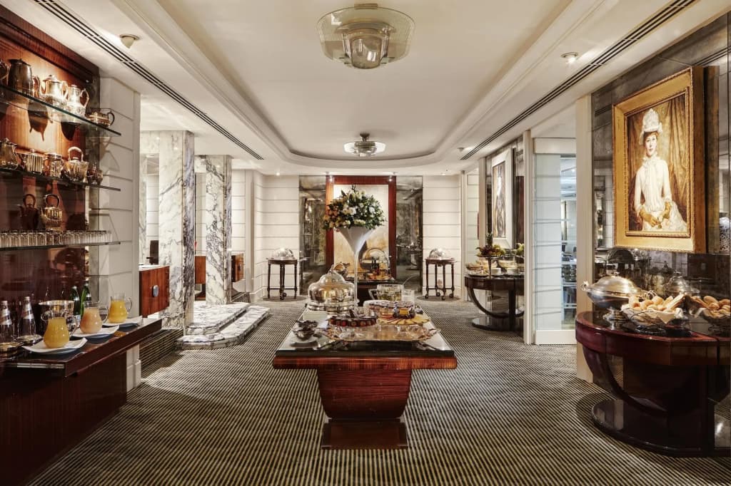 Hotel Lord Byron - photo 39