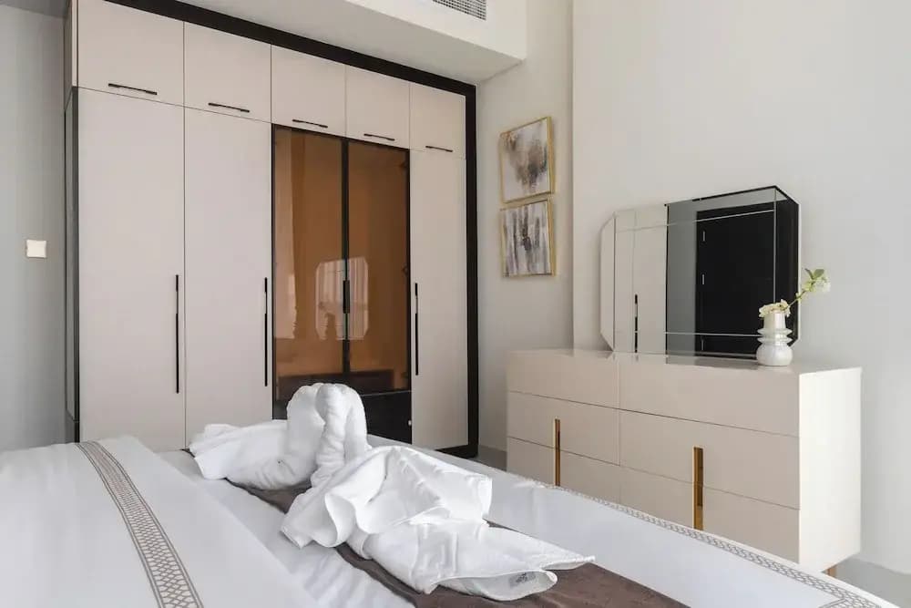 SIMPLY COMFORT Chic 3 Br Apartment with Private Pool - photo 2