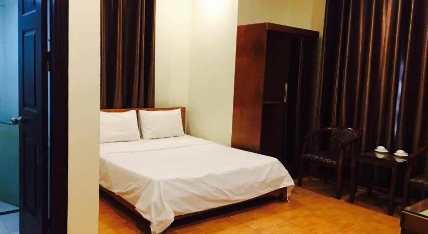 Saigon Palace by OYO Rooms - photo 31