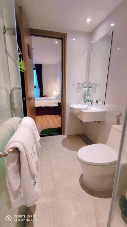 SkyBay HomeTel Ha Long - photo 6