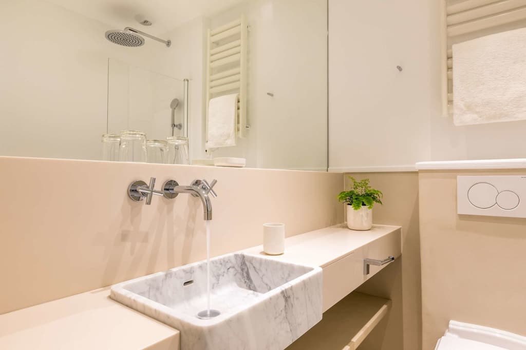 Hotel le Friedland - photo 8