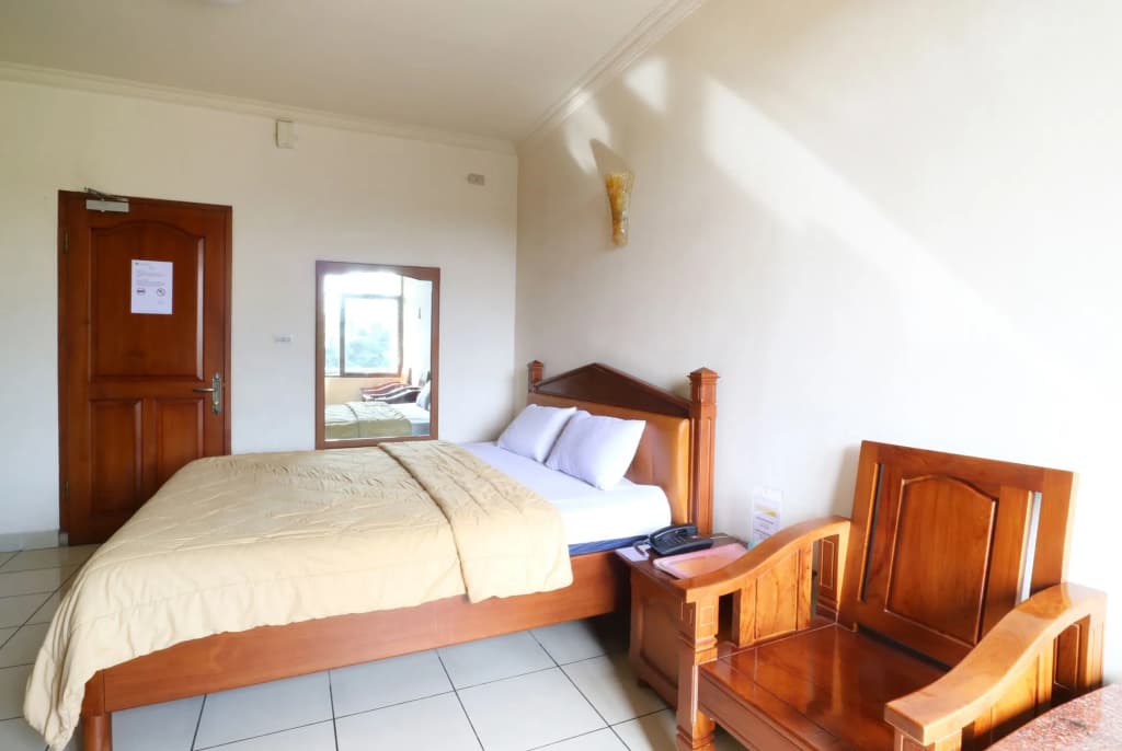 678 Hotel Cawang - photo 6