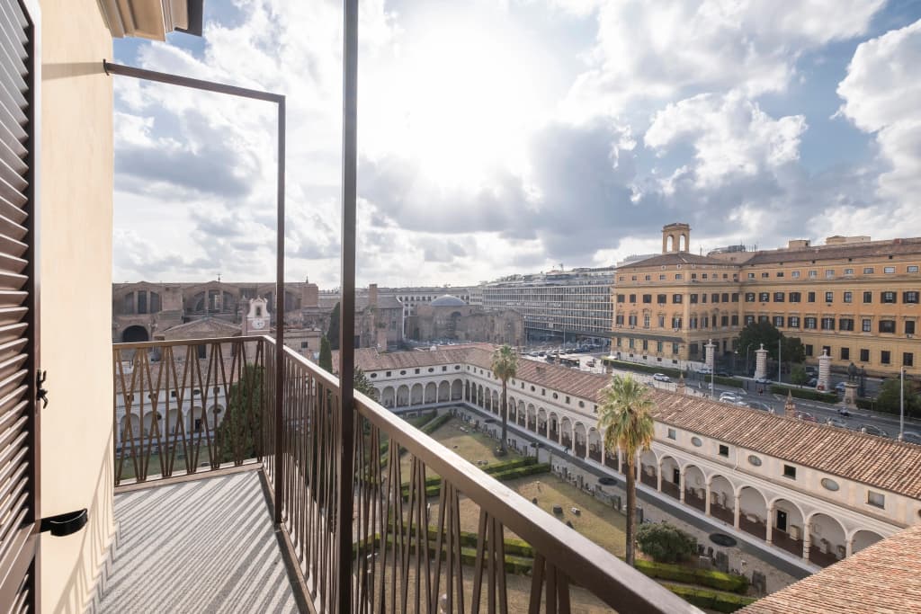 Camplus Hotel Roma Centro - photo 9
