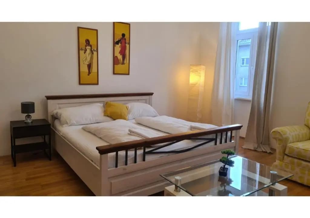 Timeless 2BR - Longstays in Lockdown - photo 9