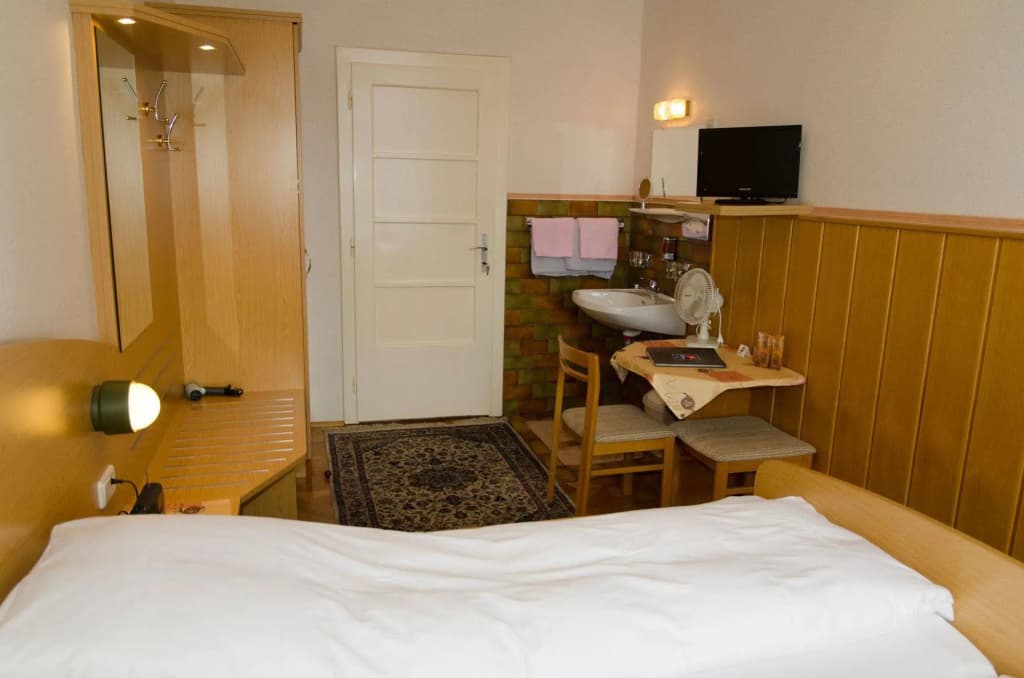 Schweizer Pension Solderer - photo 6