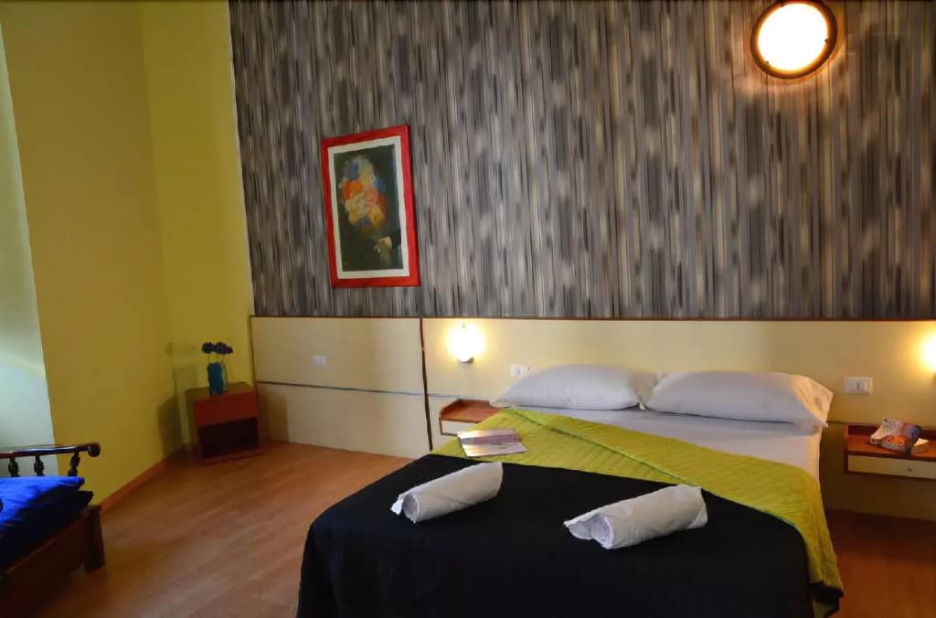 Hotel Mimosa - photo 20