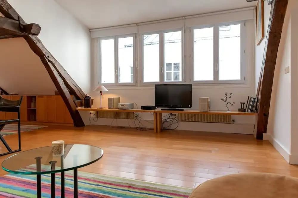 Orange Vendome I Bright 1-bed Apt Near the Louvre - photo 12