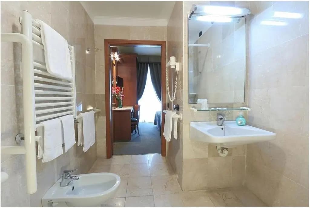Hotel Arcadia - photo 8