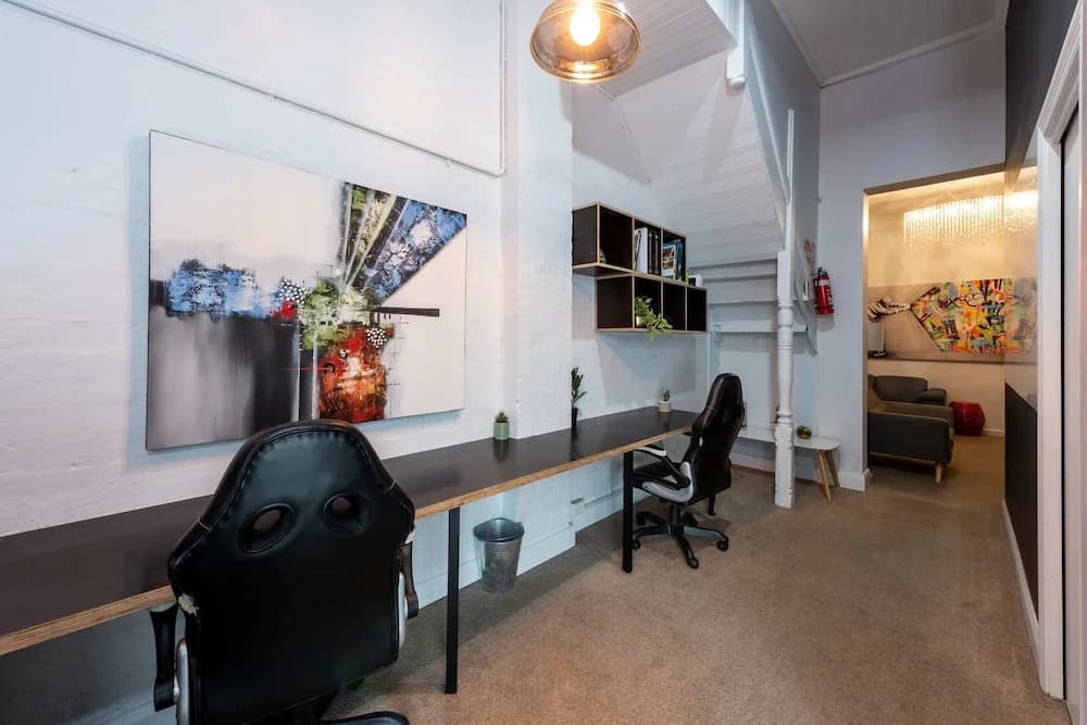 Unique 2BR Converted Storefront APT in Alphington! - photo 13