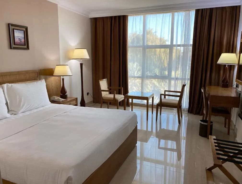 City Center Hotel - photo 3
