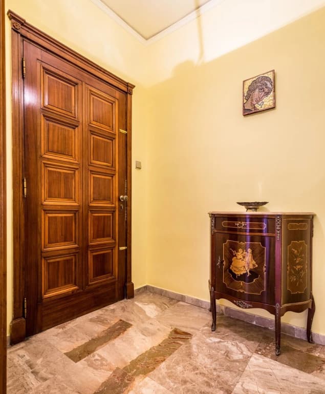 3 bedroom apartment in Acropolis area - photo 10