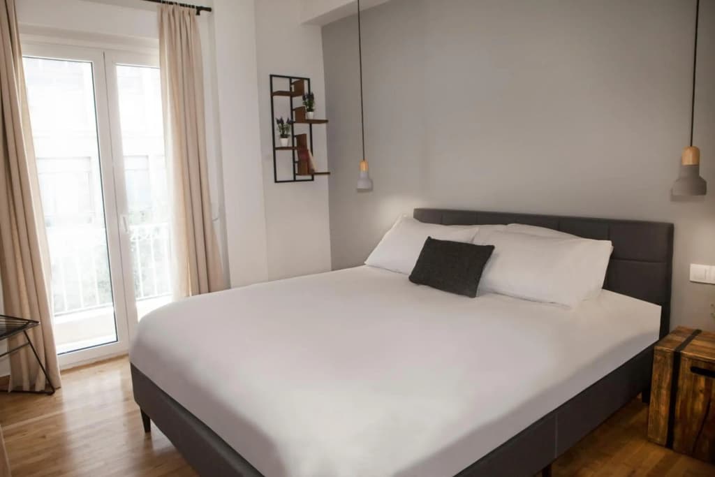 Central Comfy Modern Flat 2 bedrooms 2 bathrooms - photo 4