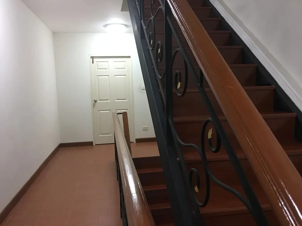 Family Guesthouse - photo 11