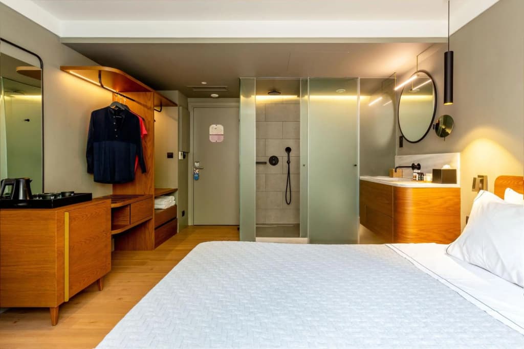 Bob W Eolou Hotel - photo 4