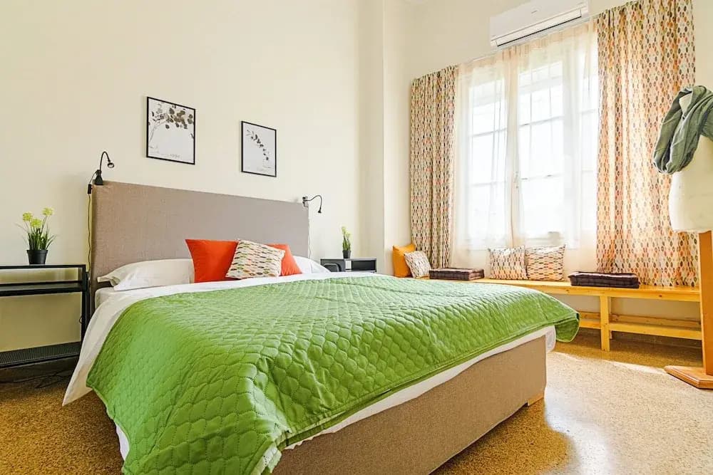 Hippy Decorated 2 Bedrooms Apartment - photo 6