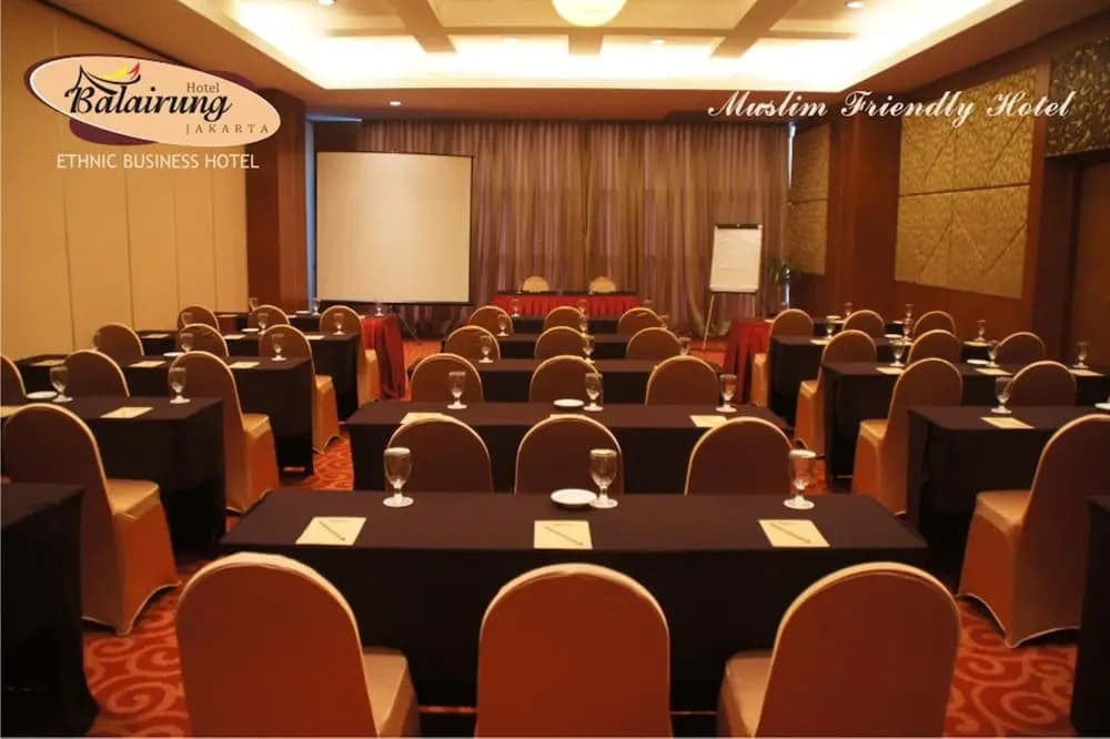 Balairung Hotel Jakarta - photo 16