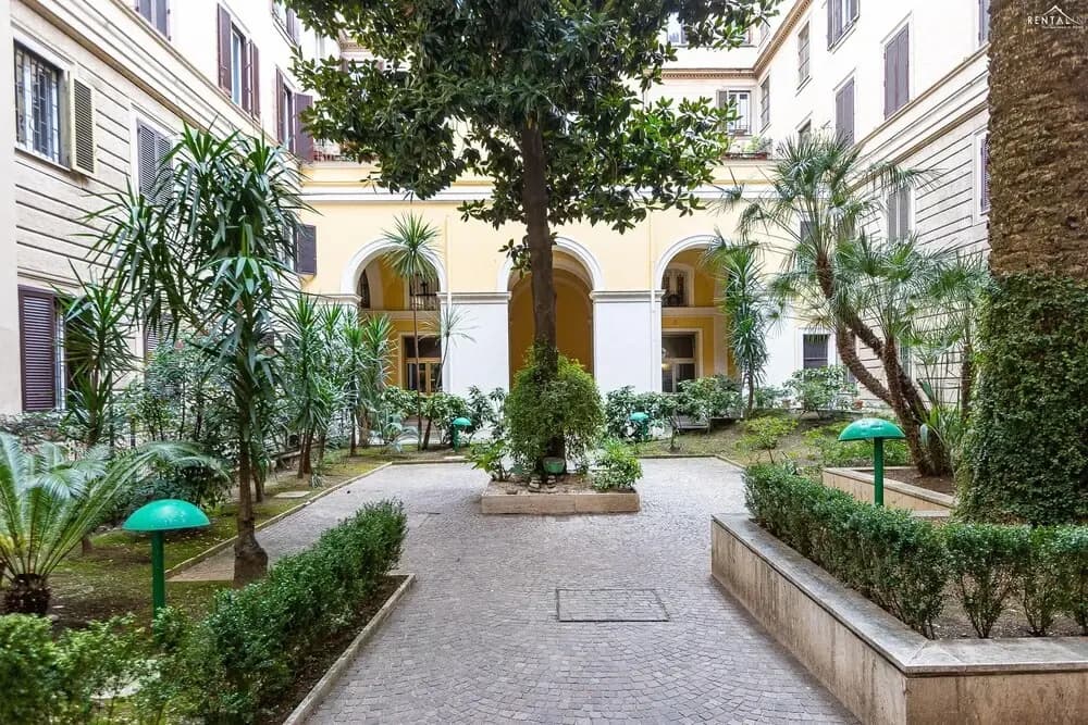 Rental in Rome Germanico Apartment - photo 11