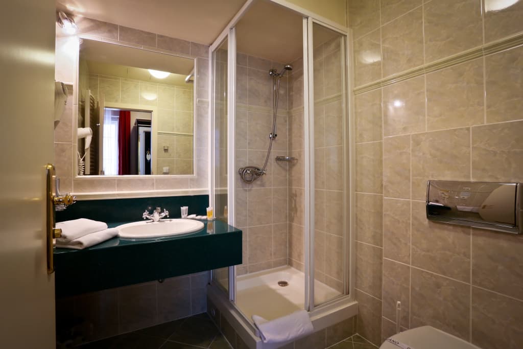 Hotel Elysee - photo 7