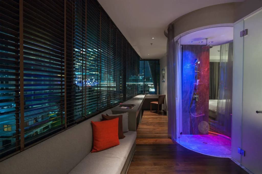 LiT BANGKOK Hotel - photo 15