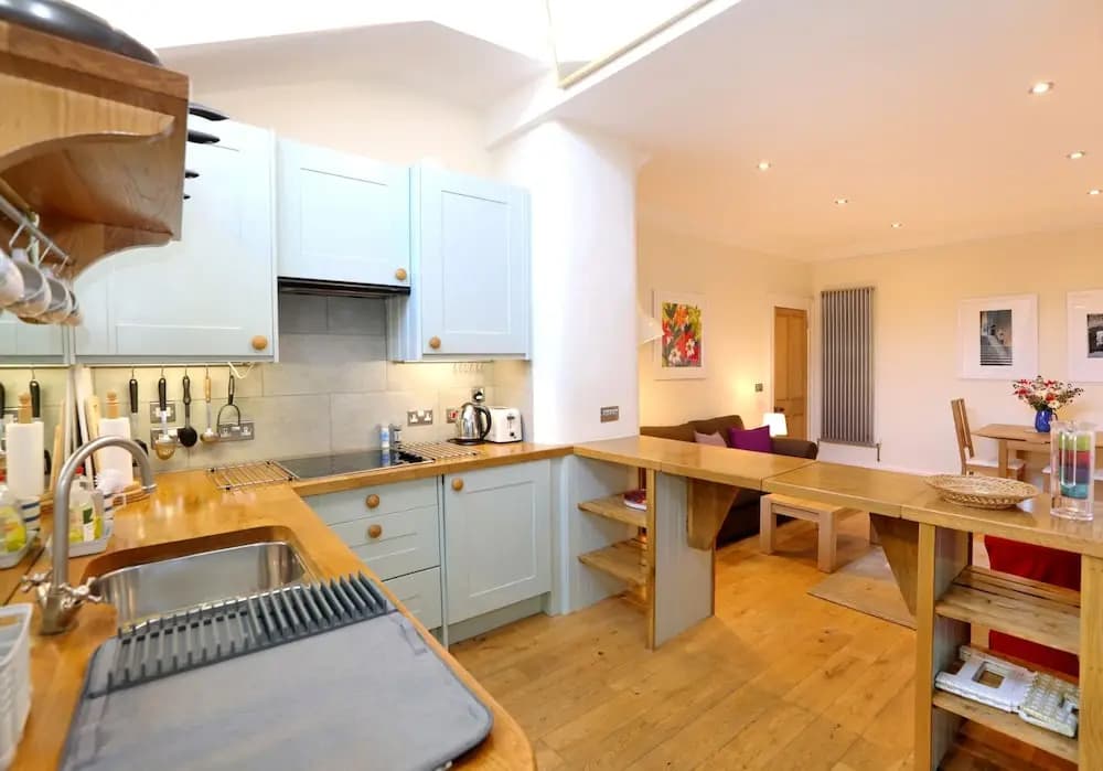 Unique Apartment with Patio - photo 12