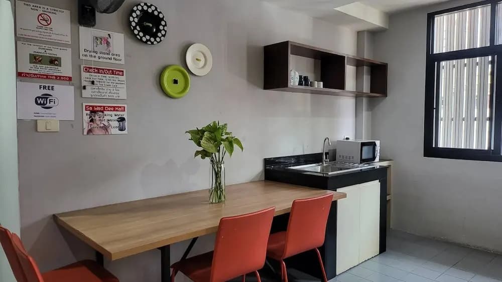 Terminal 58 hostel at town - photo 11