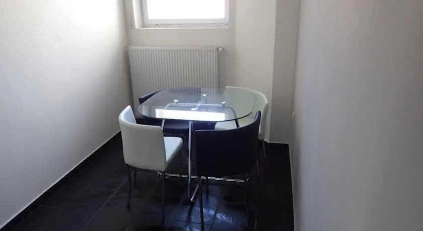 RS6 Apartment - photo 6