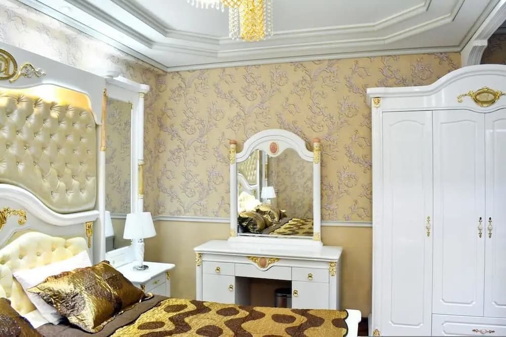 Gold Boutique Rustaveli - photo 4