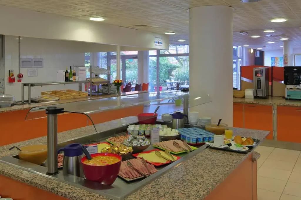 Hotel CIS Paris Kellermann - photo 9