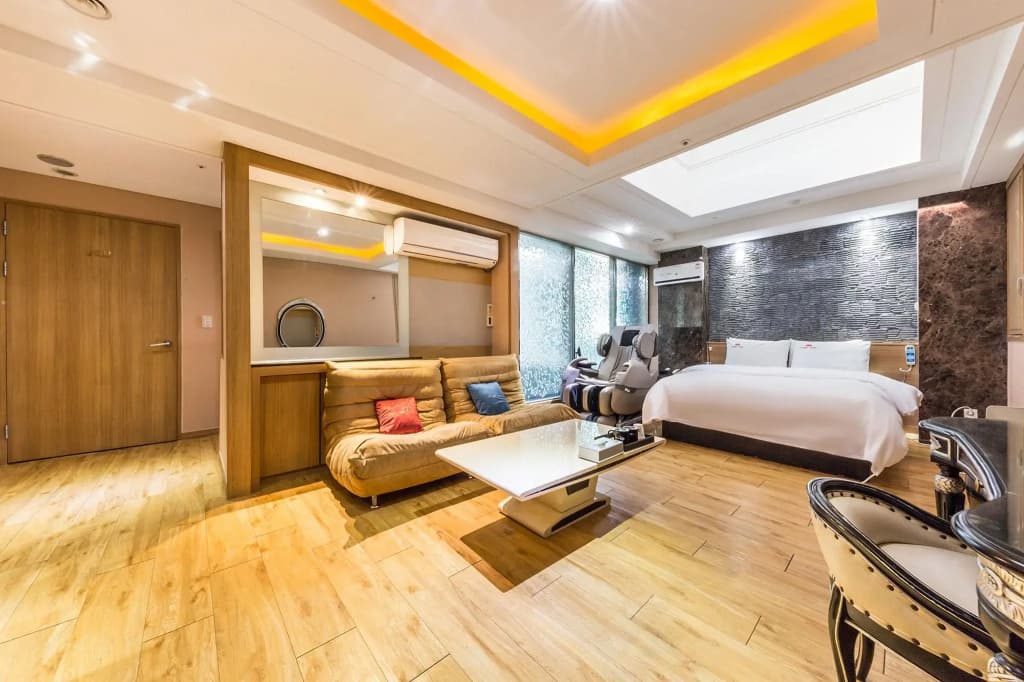 Hotel Argo - photo 4