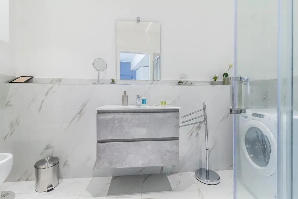 Gran Sasso - Cozy Modern Studio Steps From Piazza Piola - photo 9