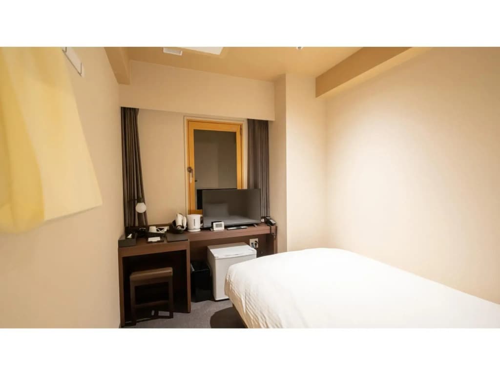 Shinsaibashi ARTY Inn - photo 5