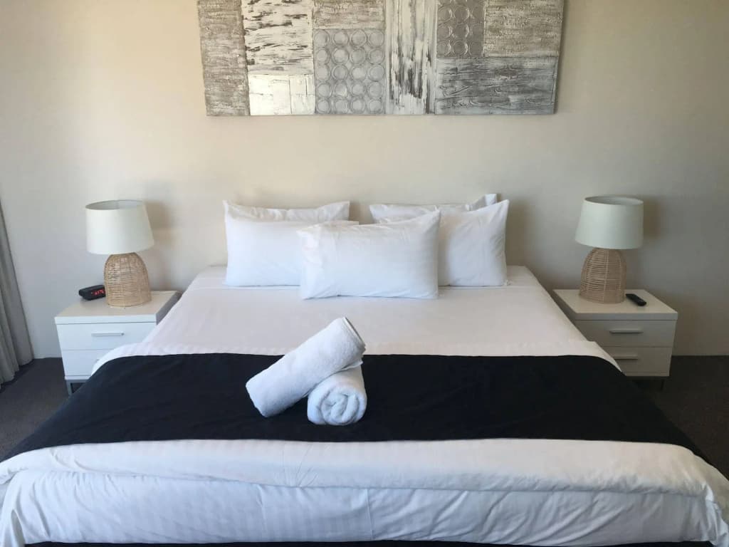 Manly Surfside Holiday Apartments - photo 5